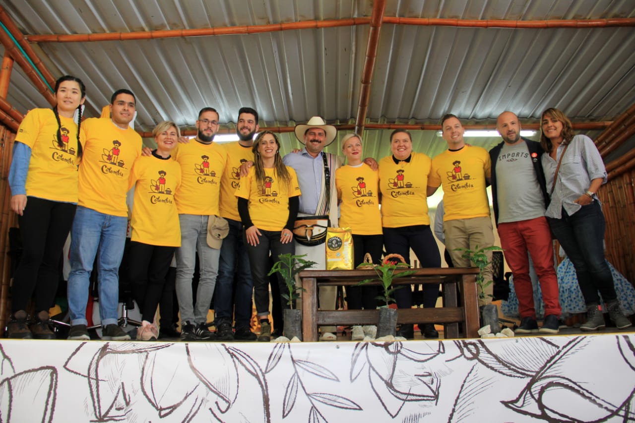 Los baristas participantes en la cuarta versión del reality Barista & Farmer.
